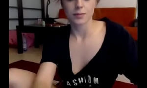 Teen reveals her crowd on the webcam